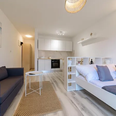 Donata Apartment
